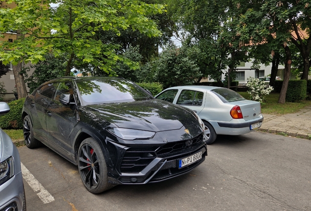 Lamborghini Urus