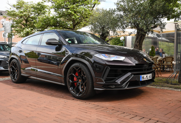 Lamborghini Urus Performante