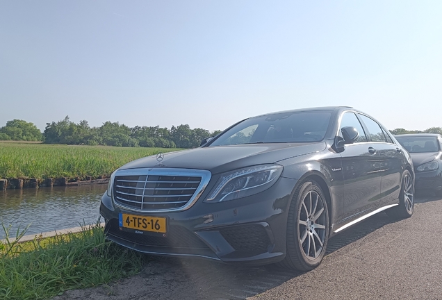 Mercedes-Benz S 63 AMG V222