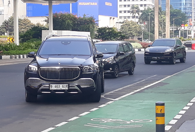 Mercedes-Maybach GLS 600