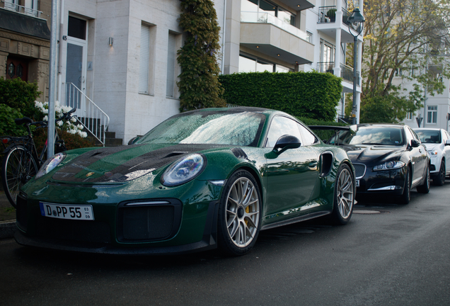 Porsche 991 GT2 RS Weissach Package