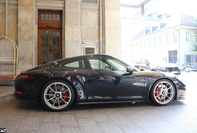 Porsche 991 GT3 Touring