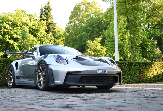 Porsche 992 GT3 RS Weissach Package