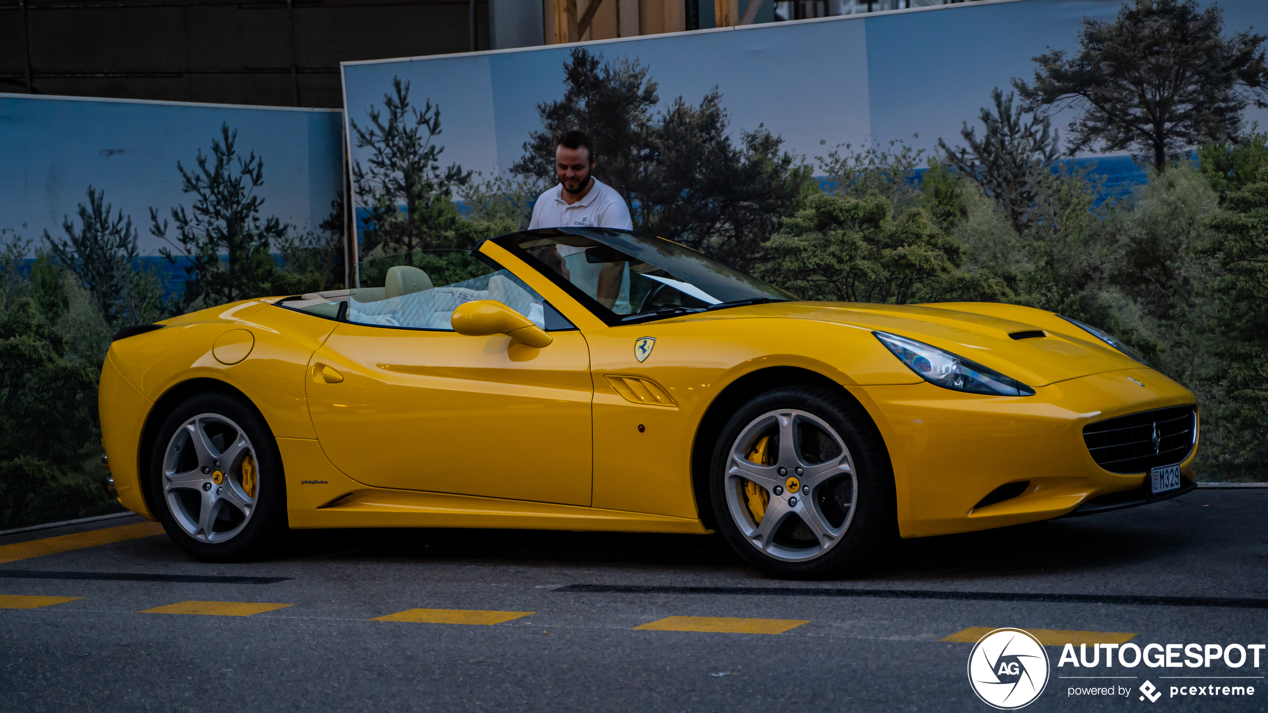 Ferrari California