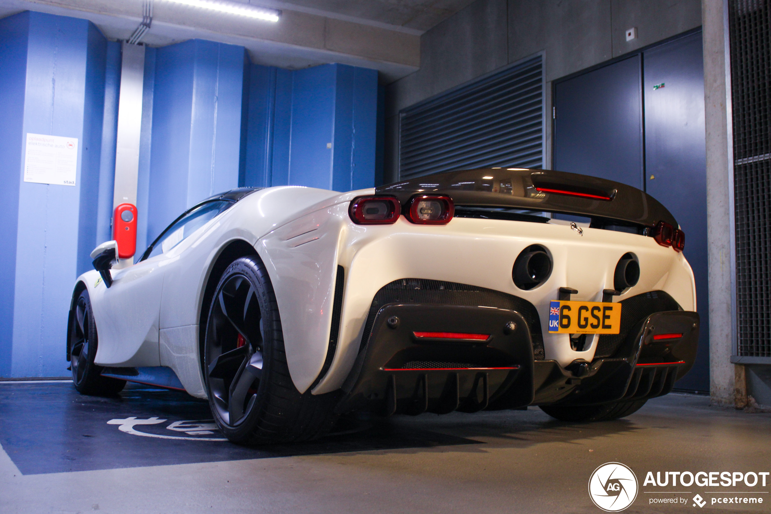 Ferrari SF90 Spider Assetto Fiorano