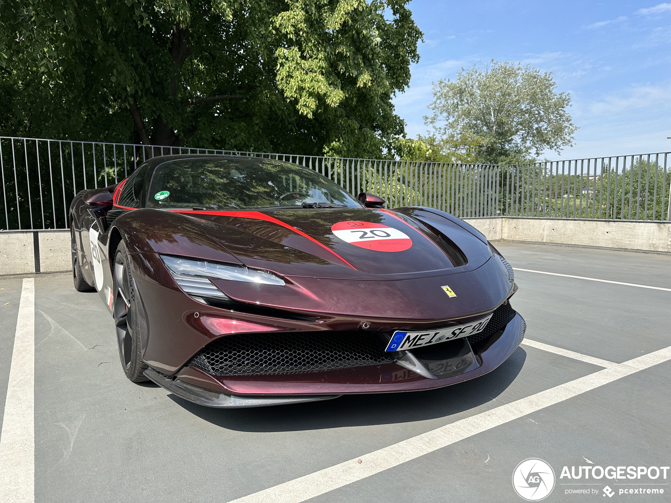 Ferrari SF90 Stradale