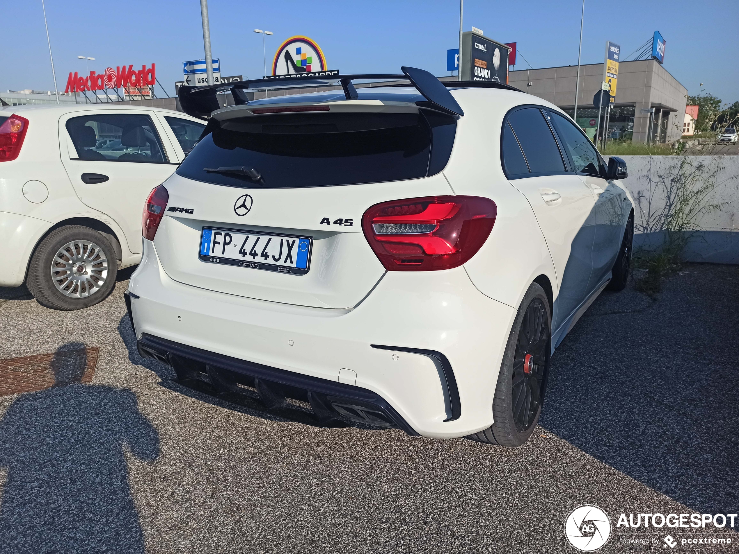 Mercedes-AMG A 45 W176 2015