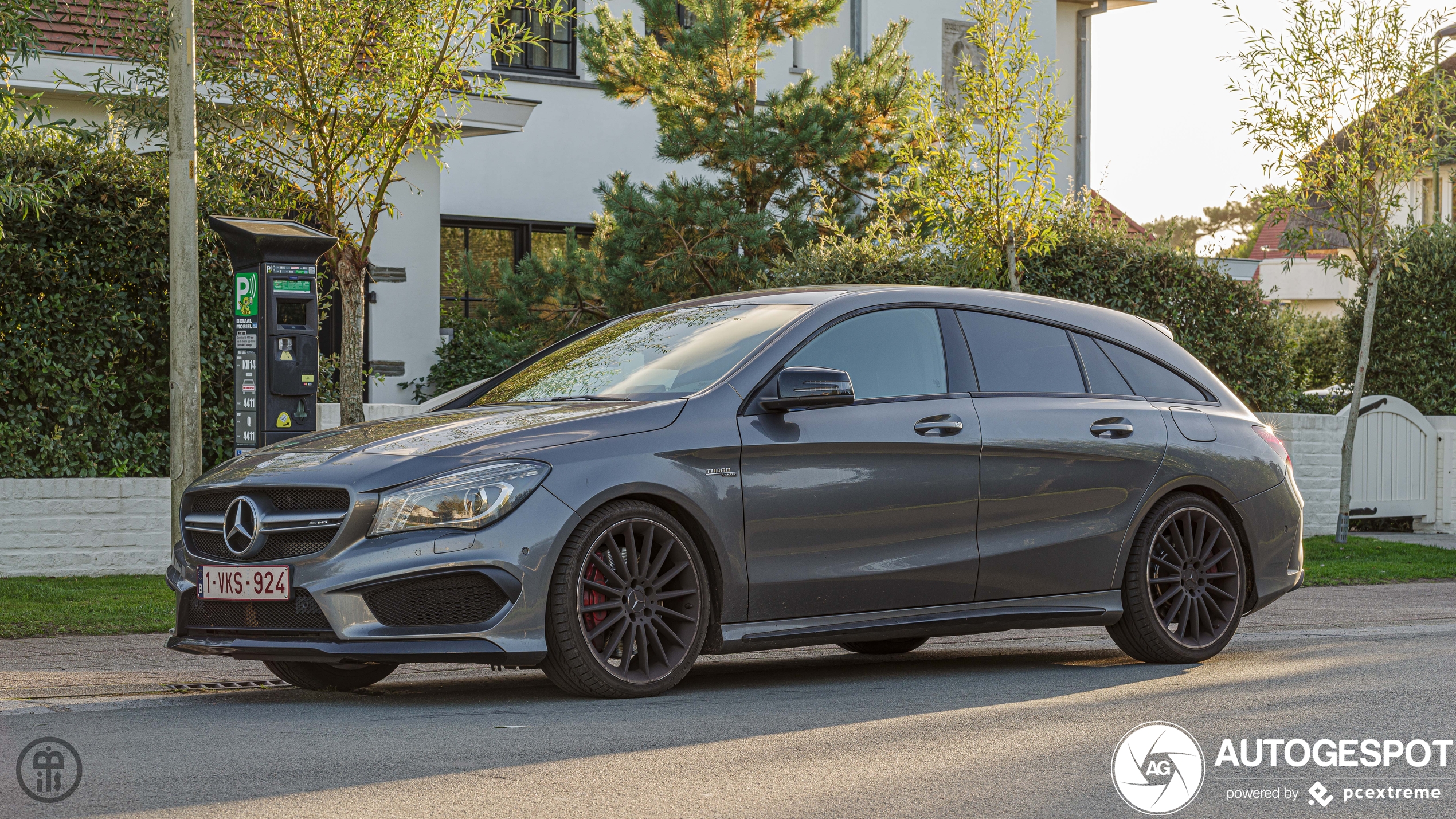 Mercedes-AMG CLA 45 Shooting Brake X117