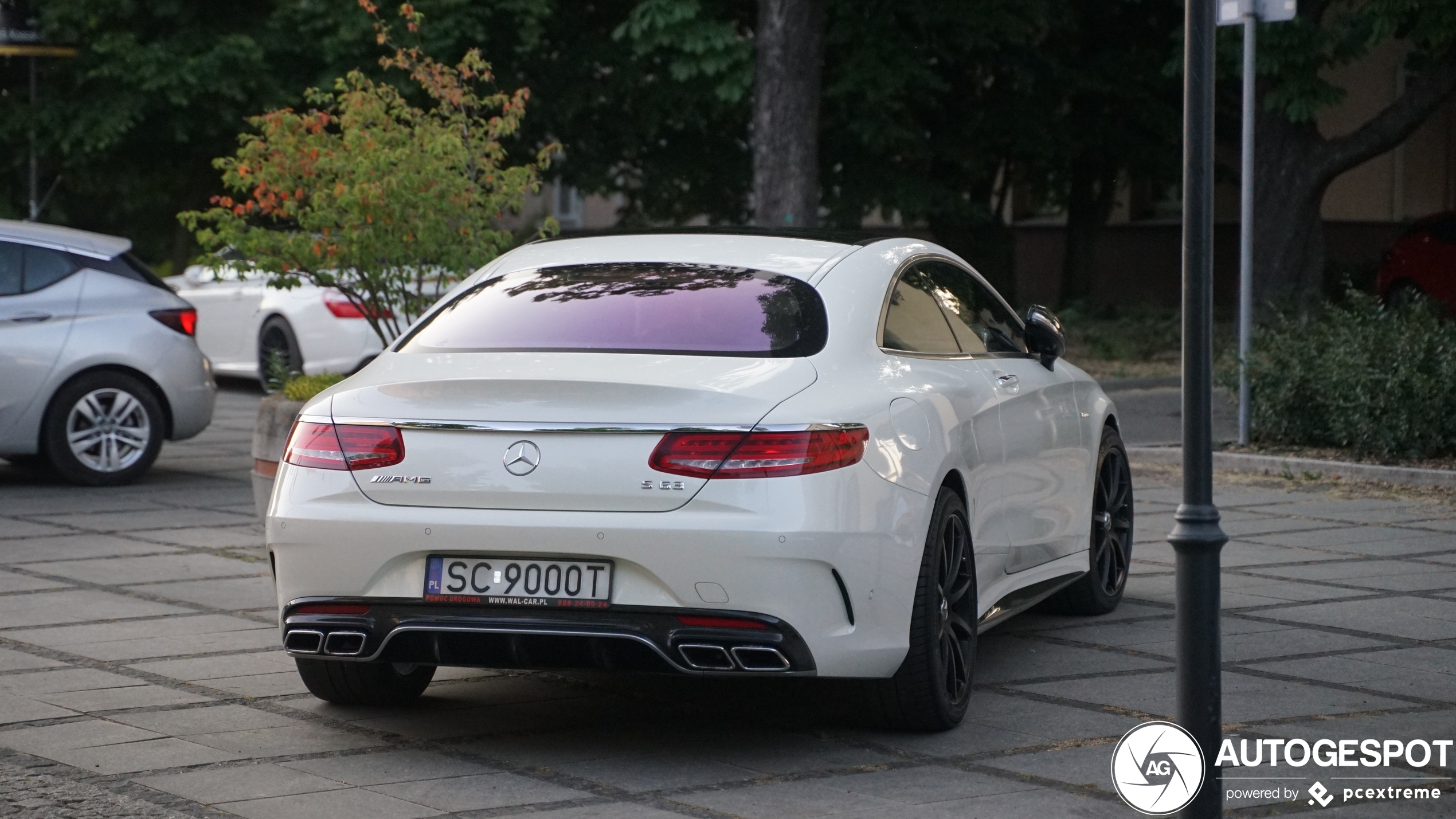 Mercedes-AMG S 63 Coupé C217