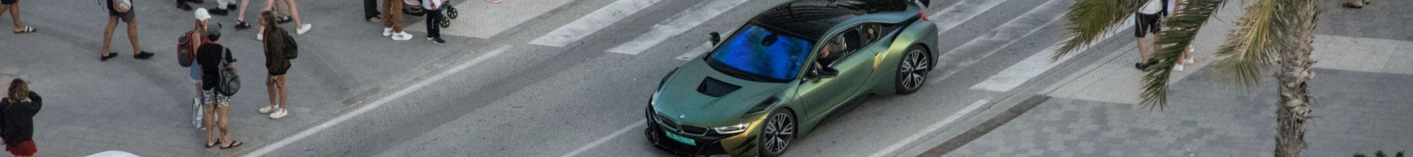 BMW i8