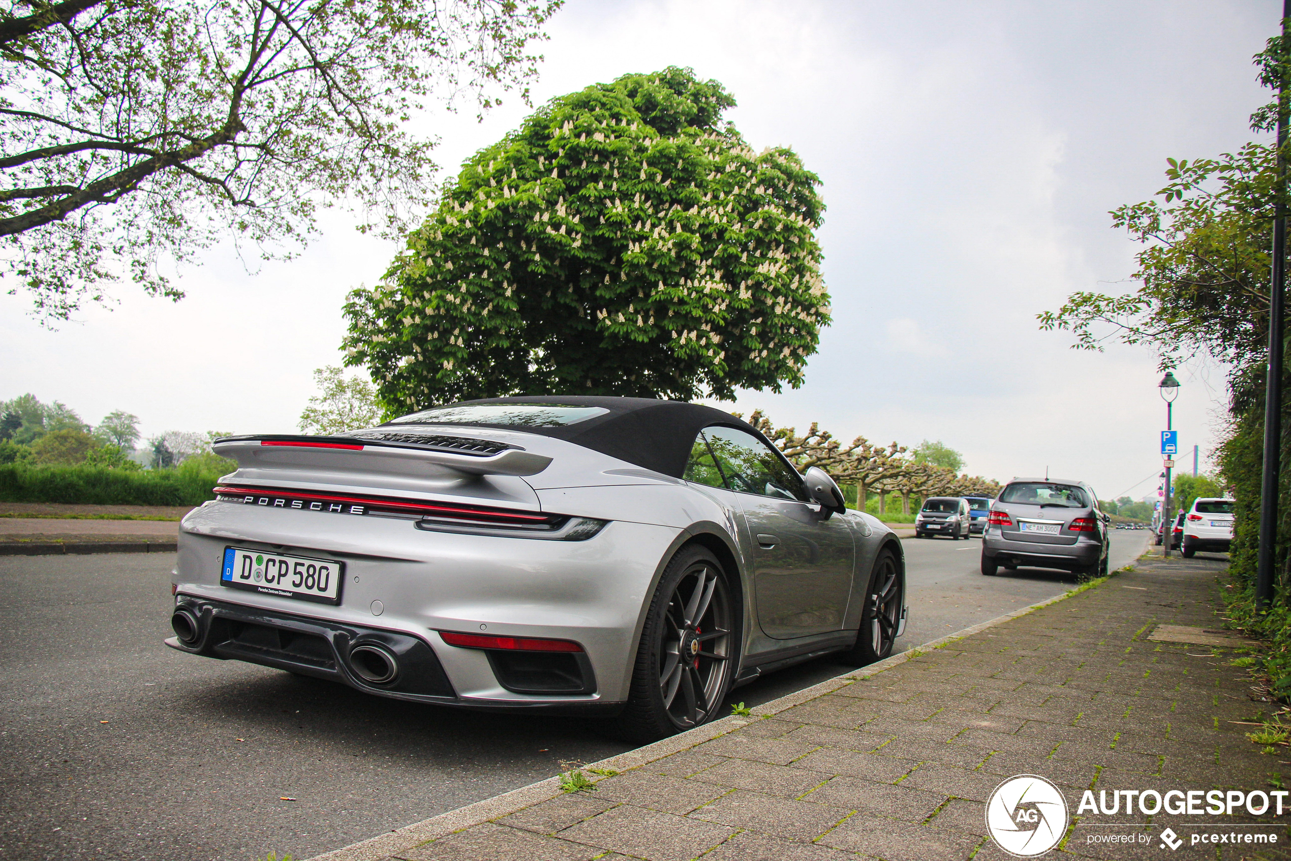 Porsche 992 Turbo Cabriolet