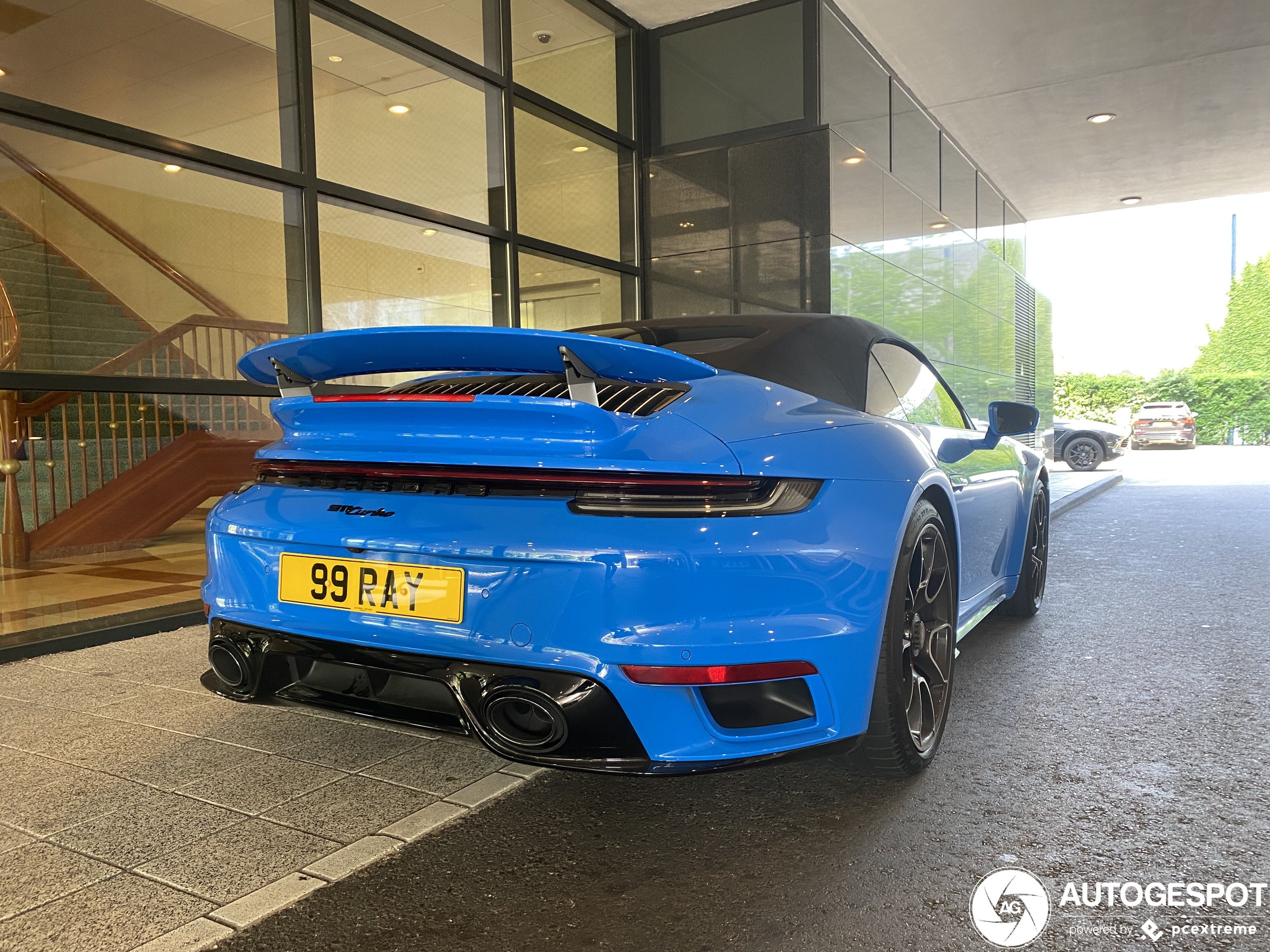 Porsche 992 Turbo Cabriolet