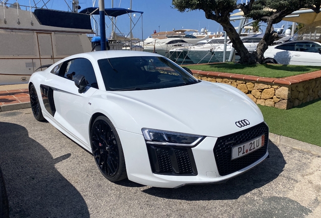 Audi R8 V10 Plus 2015