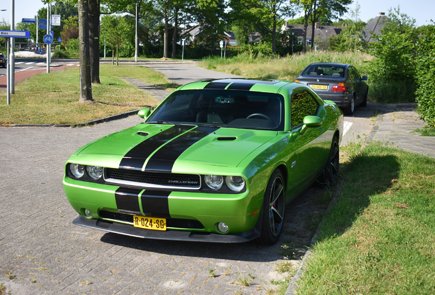 Dodge Challenger SRT-8 392