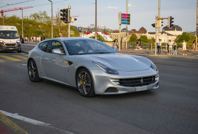 Ferrari FF