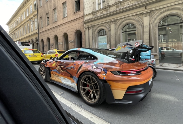 Porsche 992 GT3 RS Weissach Package