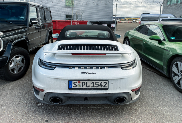 Porsche 992 Turbo Cabriolet