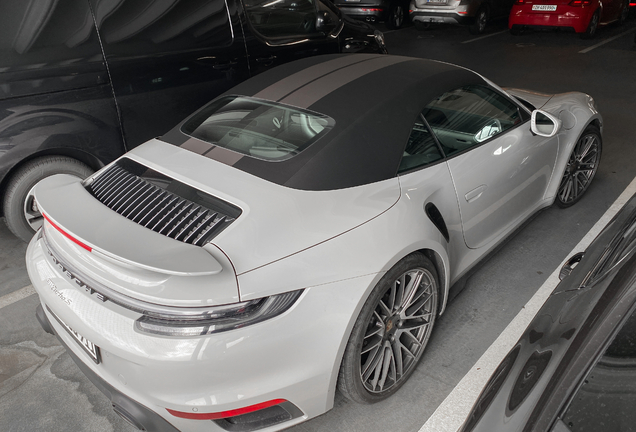 Porsche 992 Turbo S Cabriolet