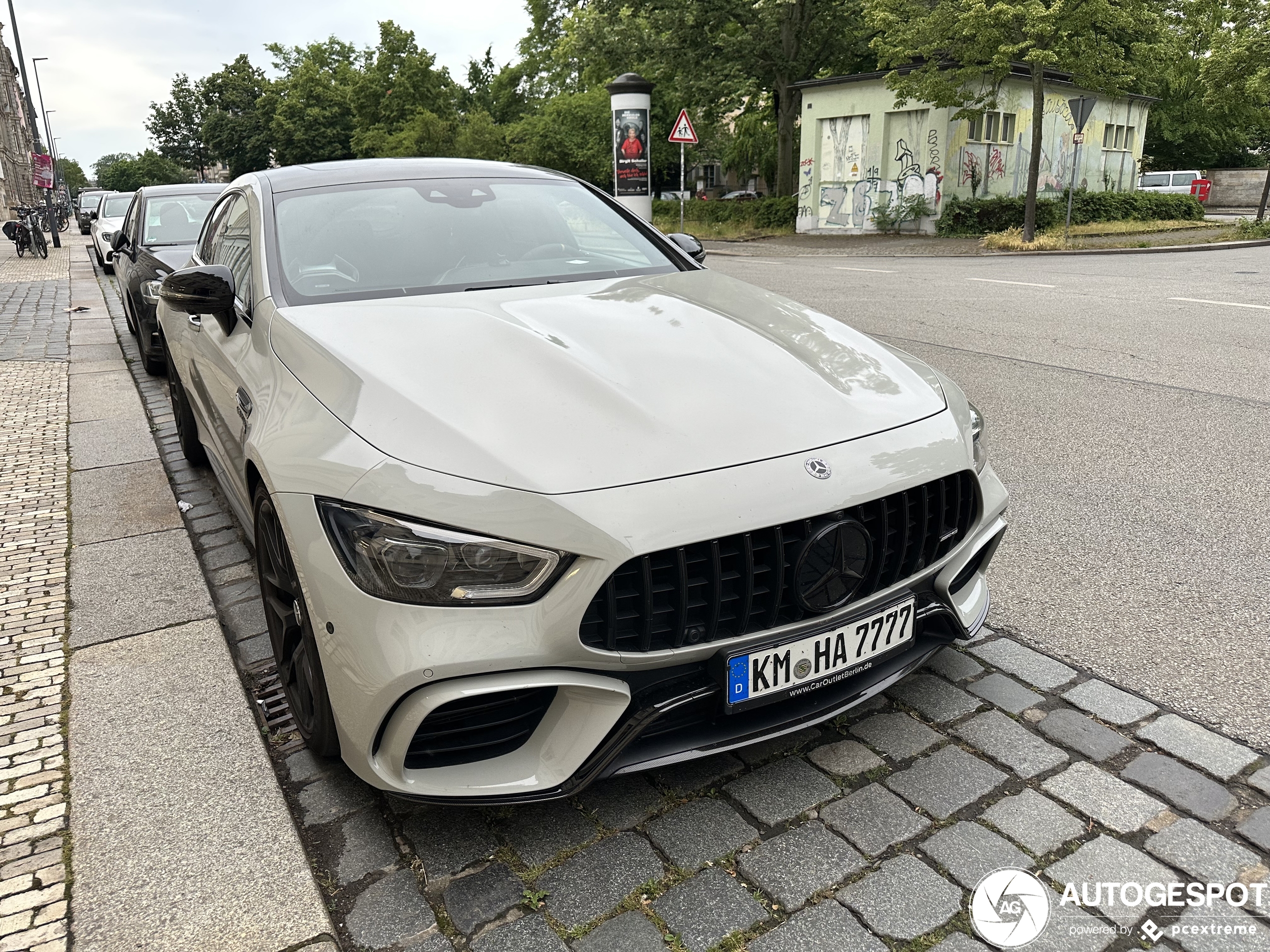 Mercedes-AMG GT 63 X290