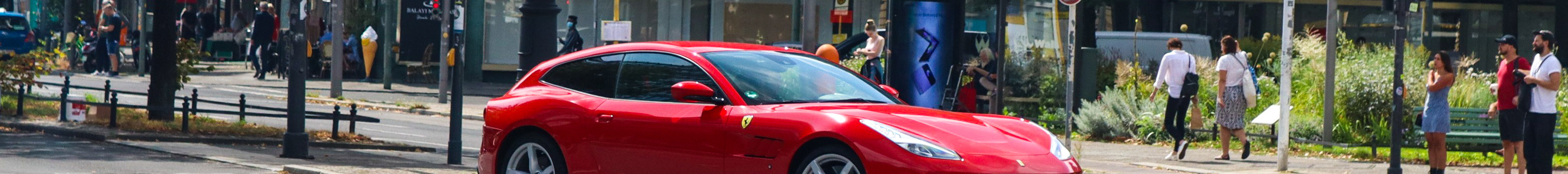 Ferrari GTC4Lusso T