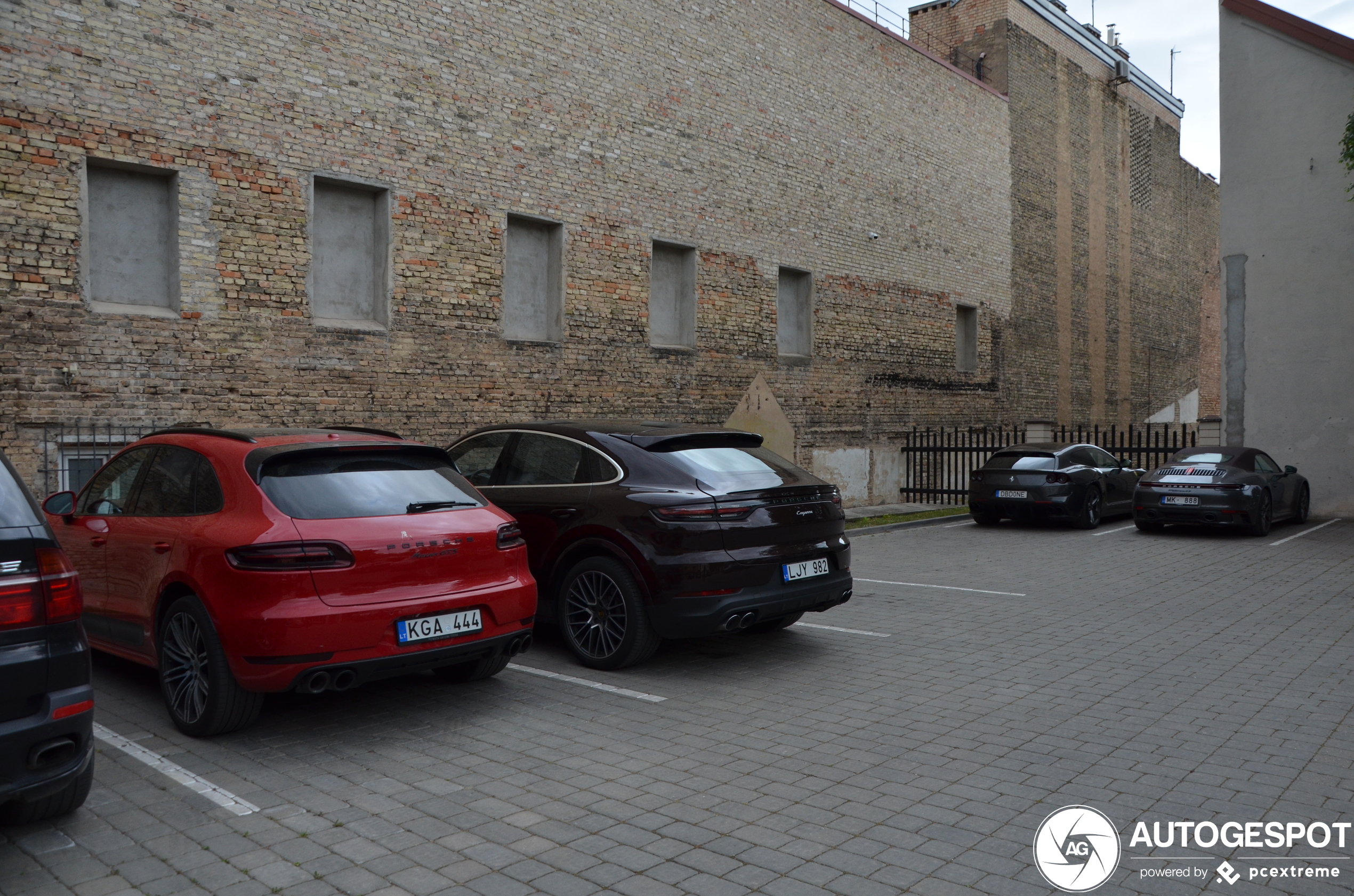 Porsche 95B Macan GTS