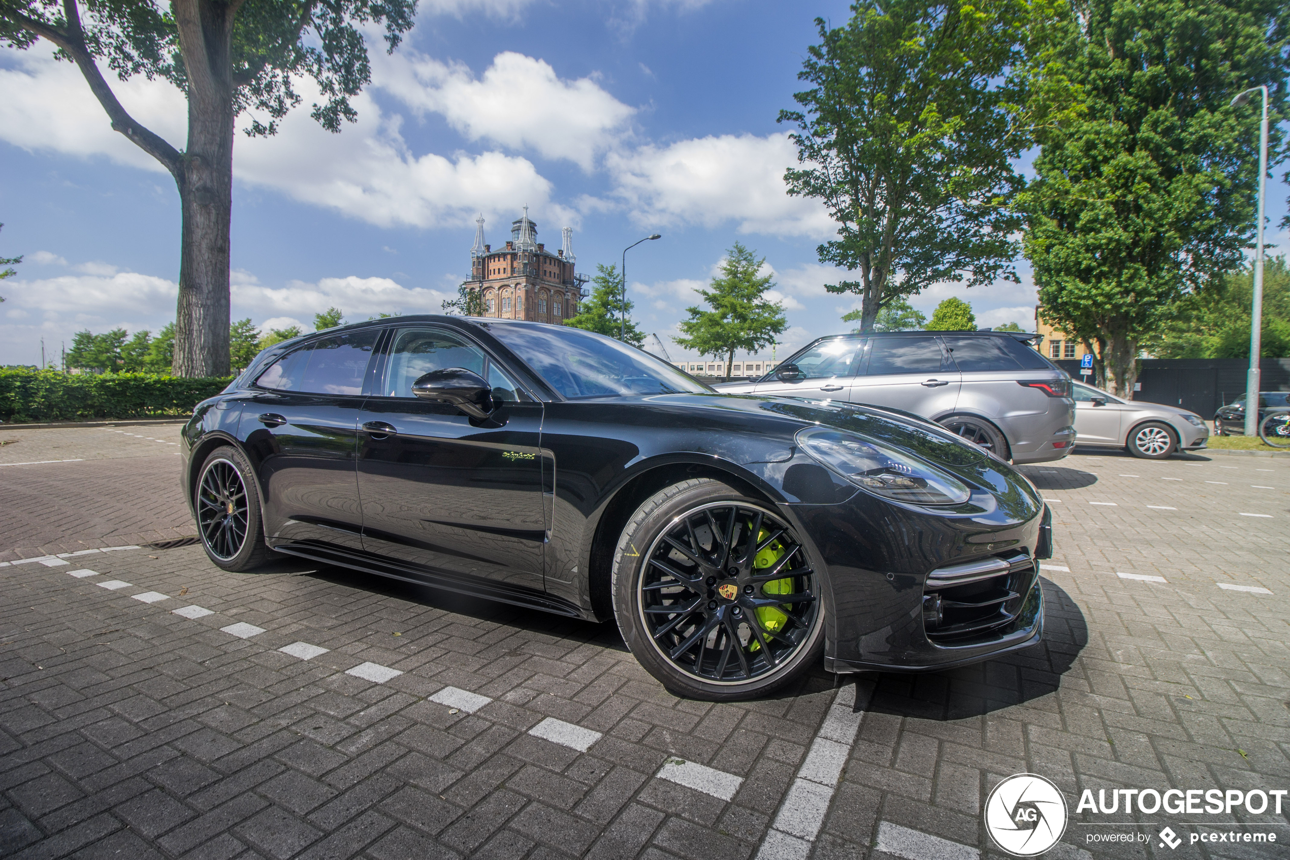 Porsche 971 Panamera Turbo S E-Hybrid Sport Turismo