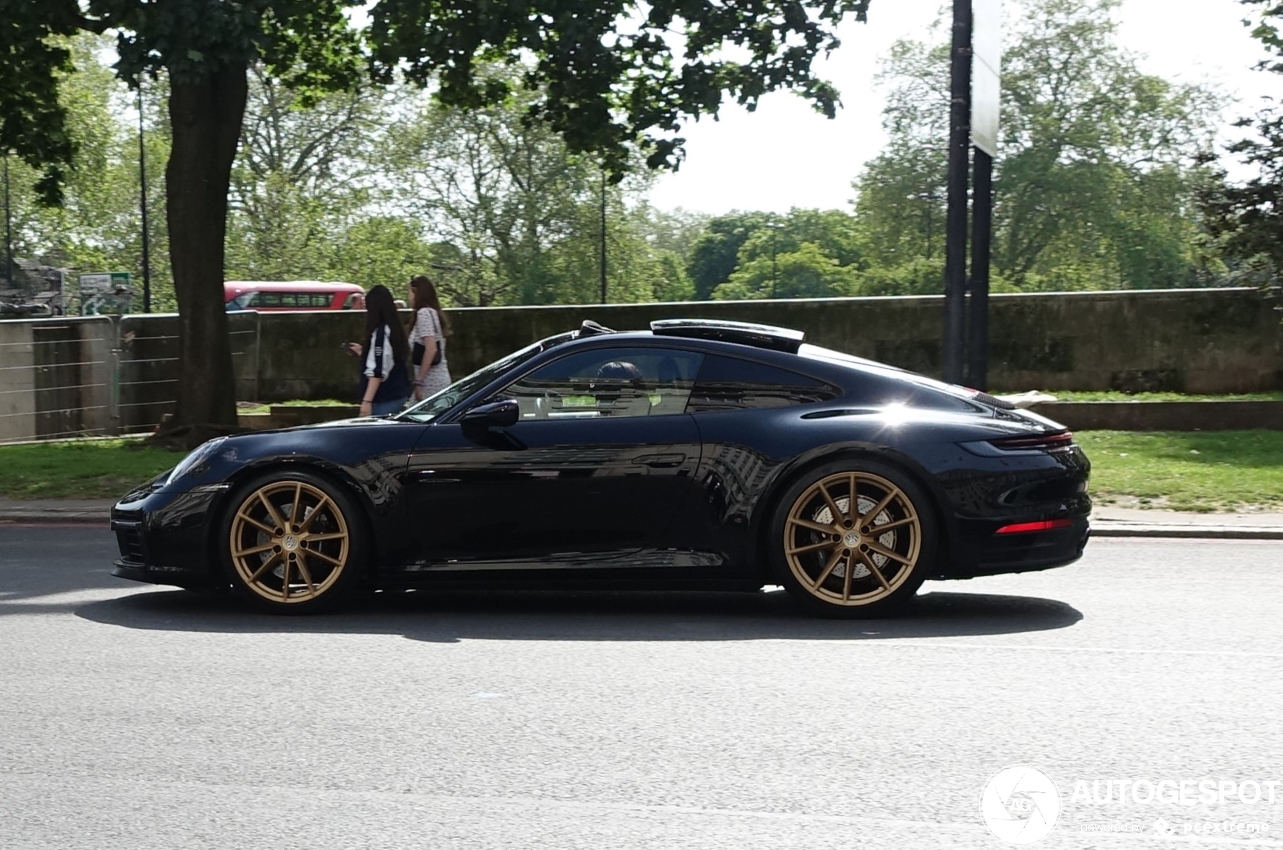 Porsche 992 Carrera S