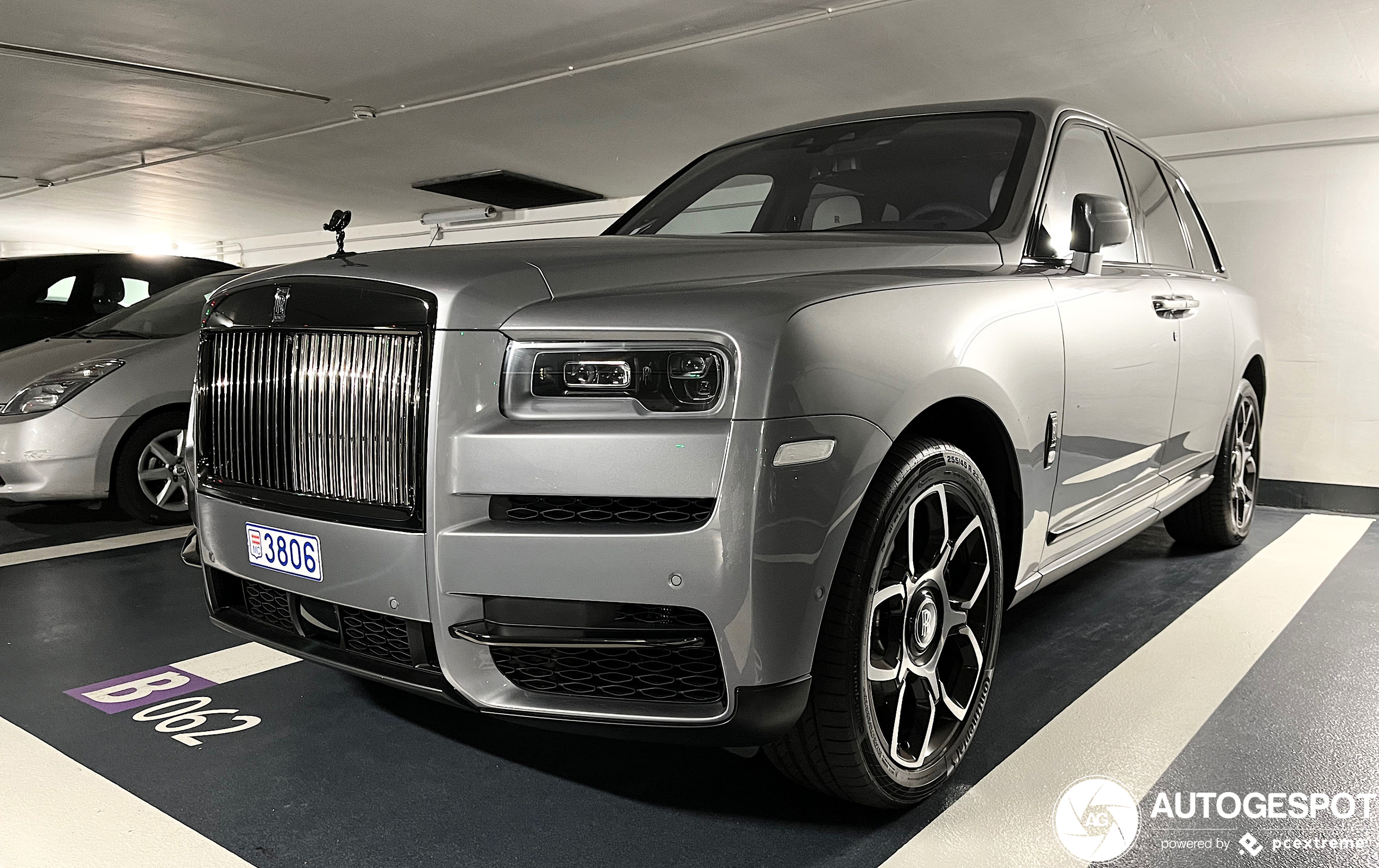 Rolls-Royce Cullinan Black Badge