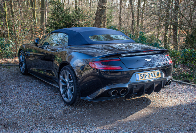 Aston Martin Vanquish S Volante 2017