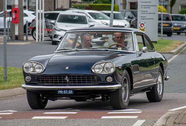 Ferrari 330 GT 2+2 Series I