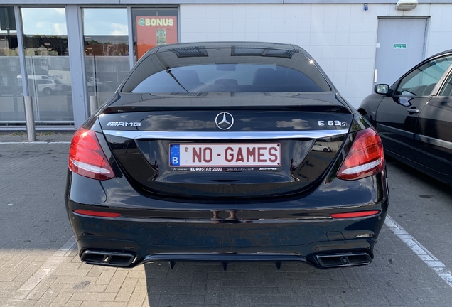 Mercedes-AMG E 63 S W213