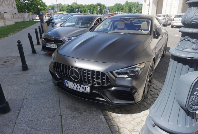 Mercedes-AMG GT 63 S X290