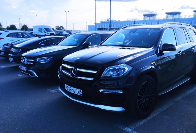 Mercedes-Benz GL 63 AMG X166