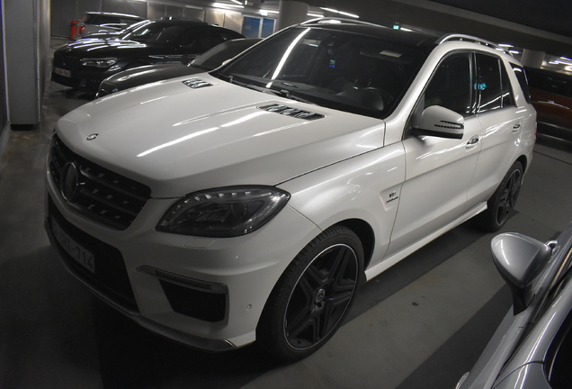 Mercedes-Benz ML 63 AMG W166