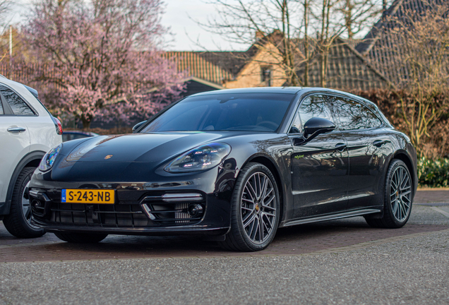 Porsche 971 Panamera Turbo S E-Hybrid Sport Turismo MkII