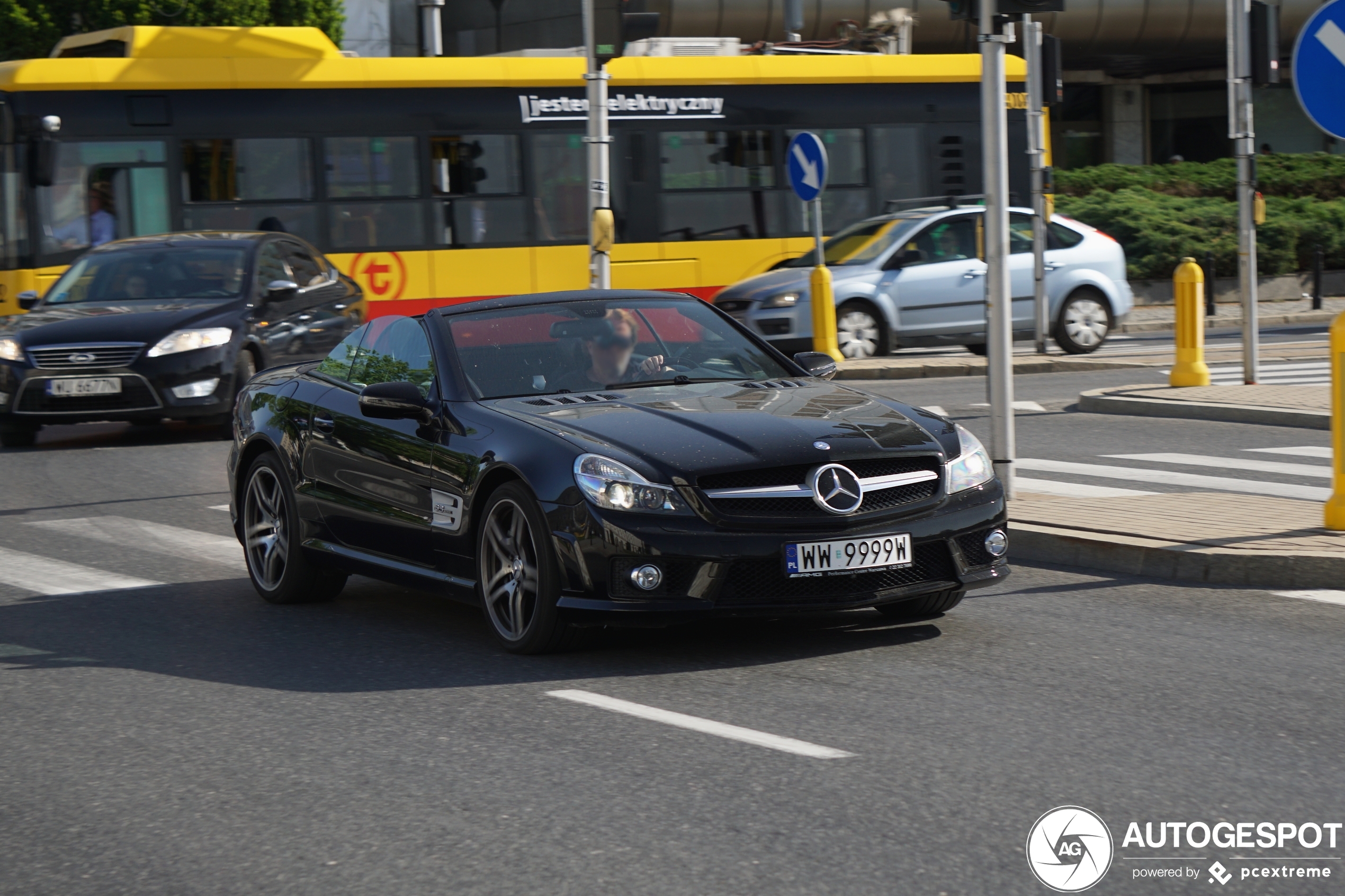 Mercedes-Benz SL 63 AMG