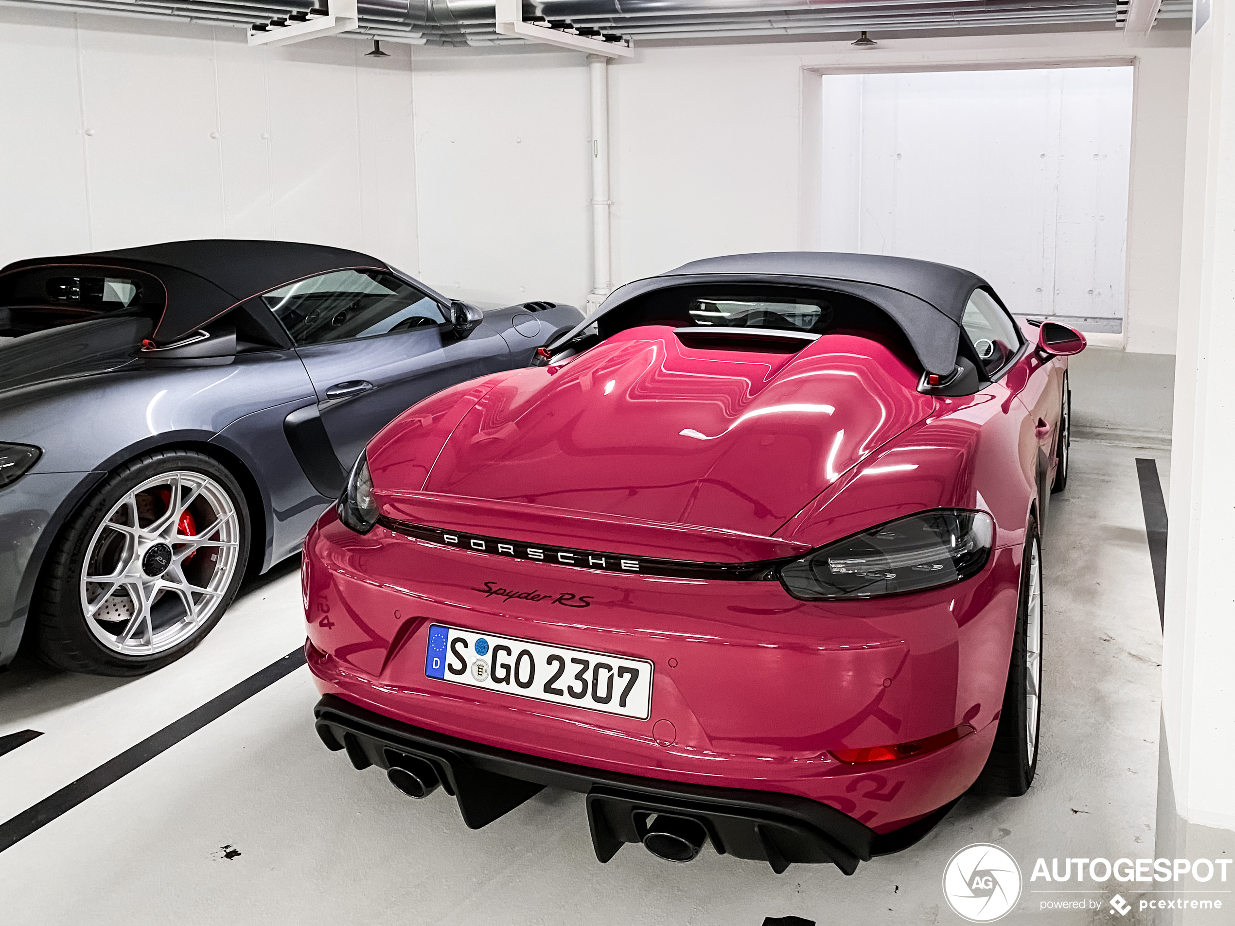 Primeur: duo van Porsche 718 Spyder RS gespot
