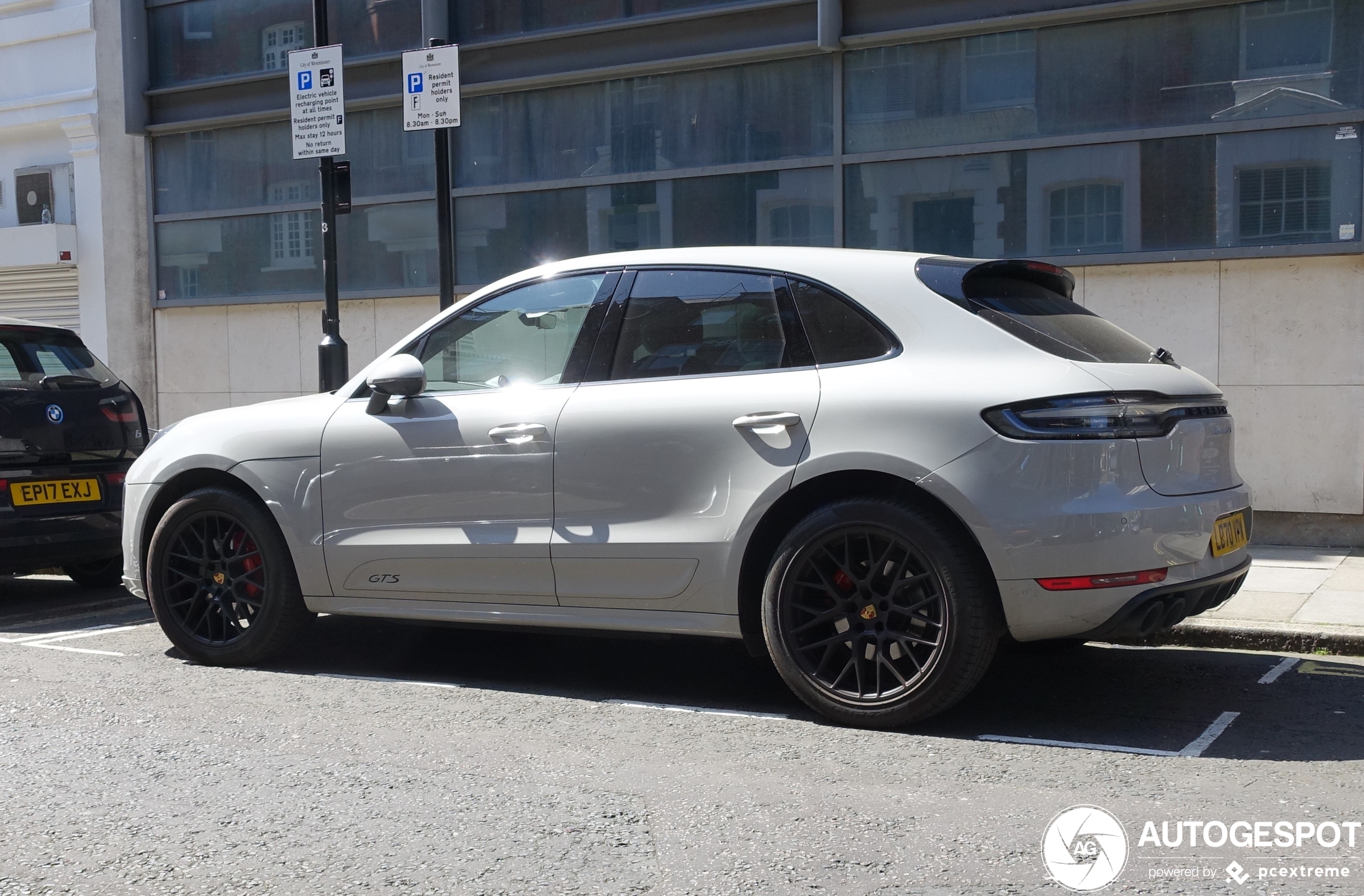 Porsche 95B Macan GTS MkII