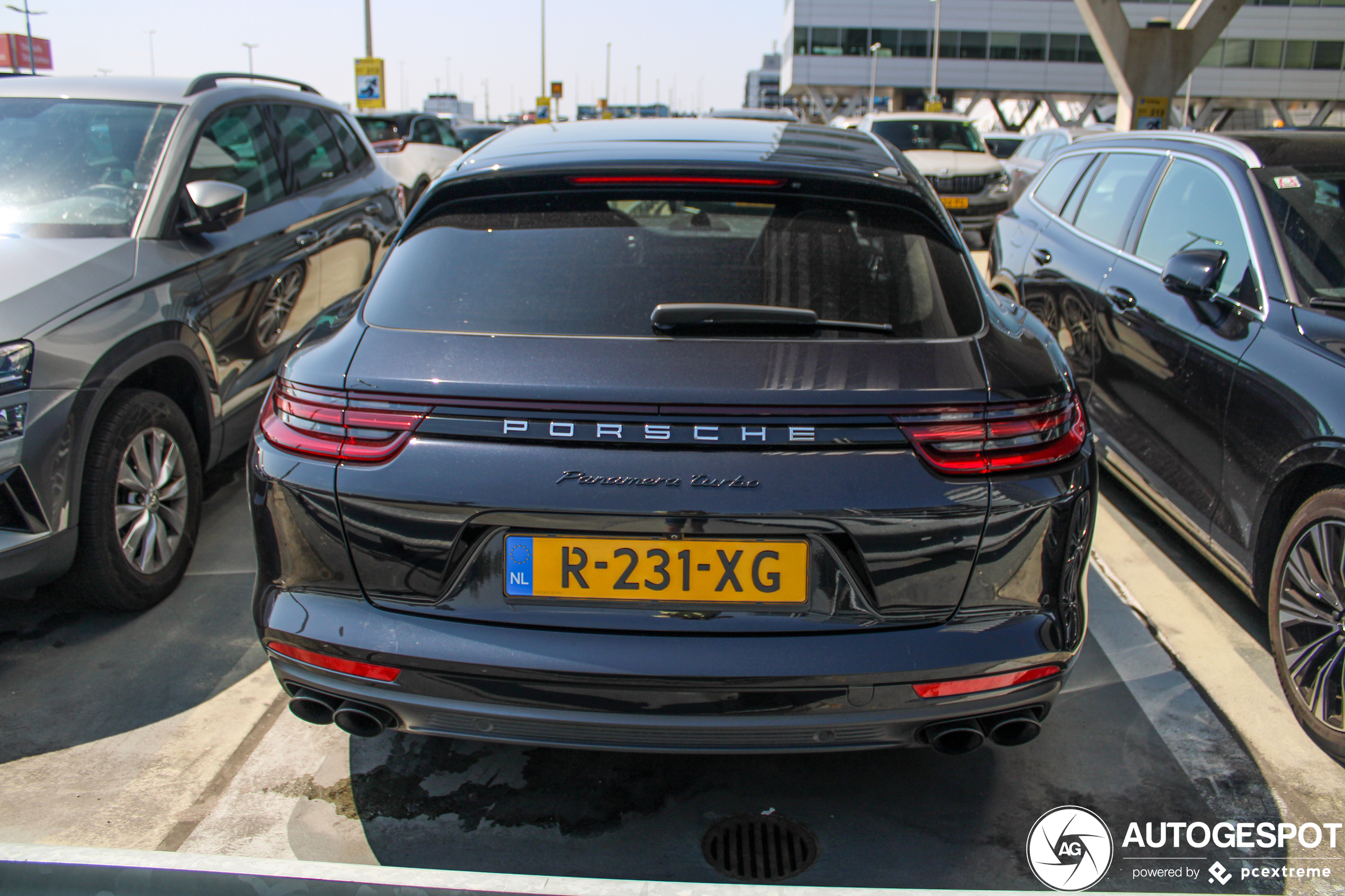 Porsche 971 Panamera Turbo Sport Turismo