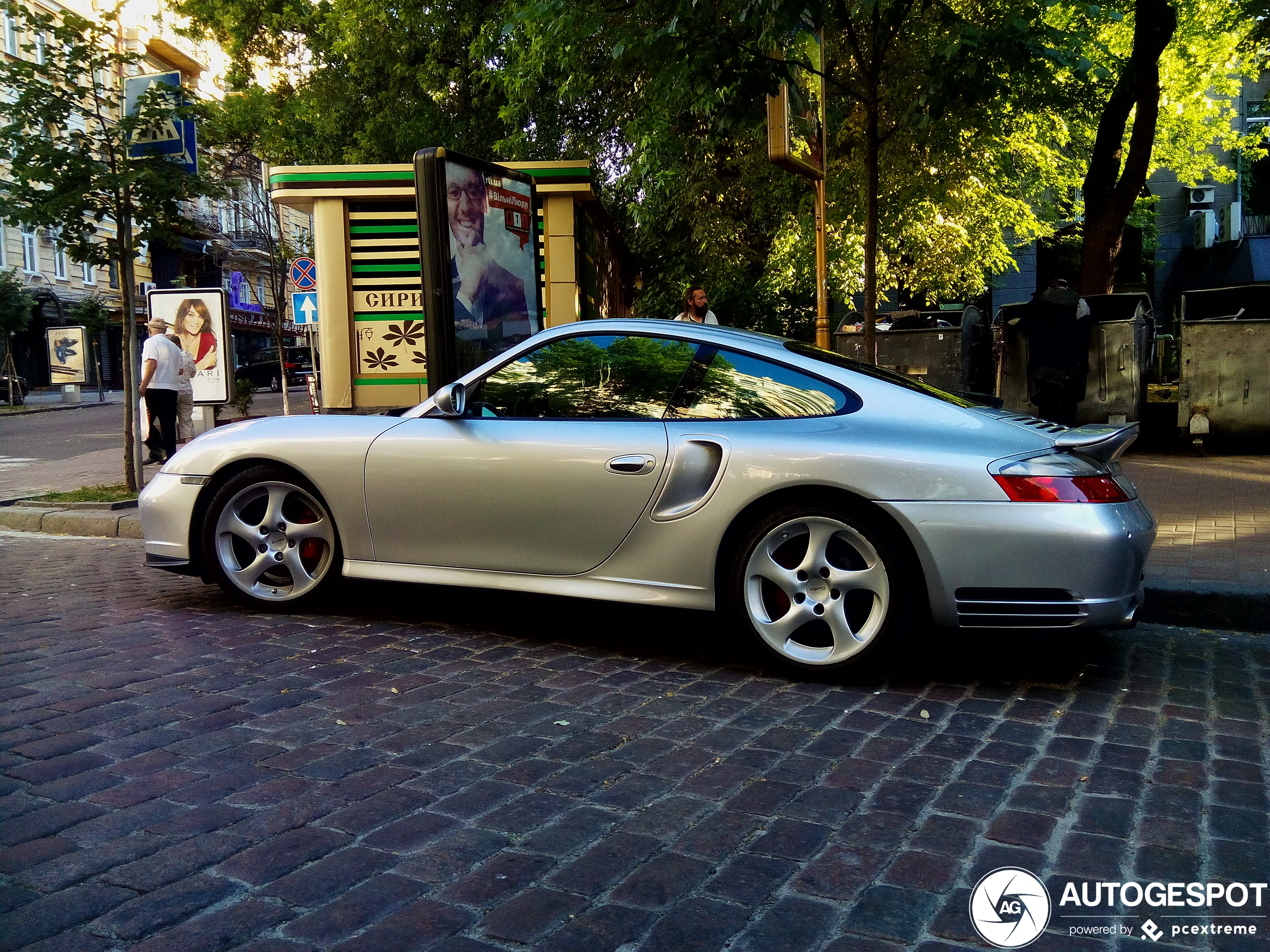 Porsche 996 Turbo