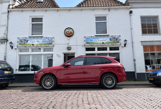 Porsche 958 Cayenne GTS