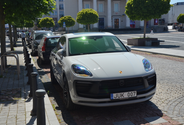 Porsche 95B Macan GTS MkIII