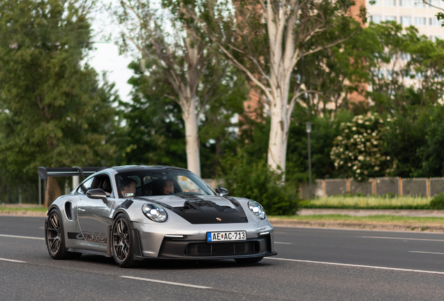 Porsche 992 GT3 RS Weissach Package