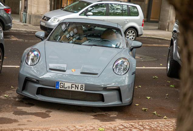 Porsche 992 GT3 Touring