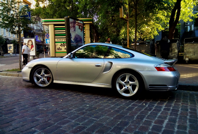 Porsche 996 Turbo