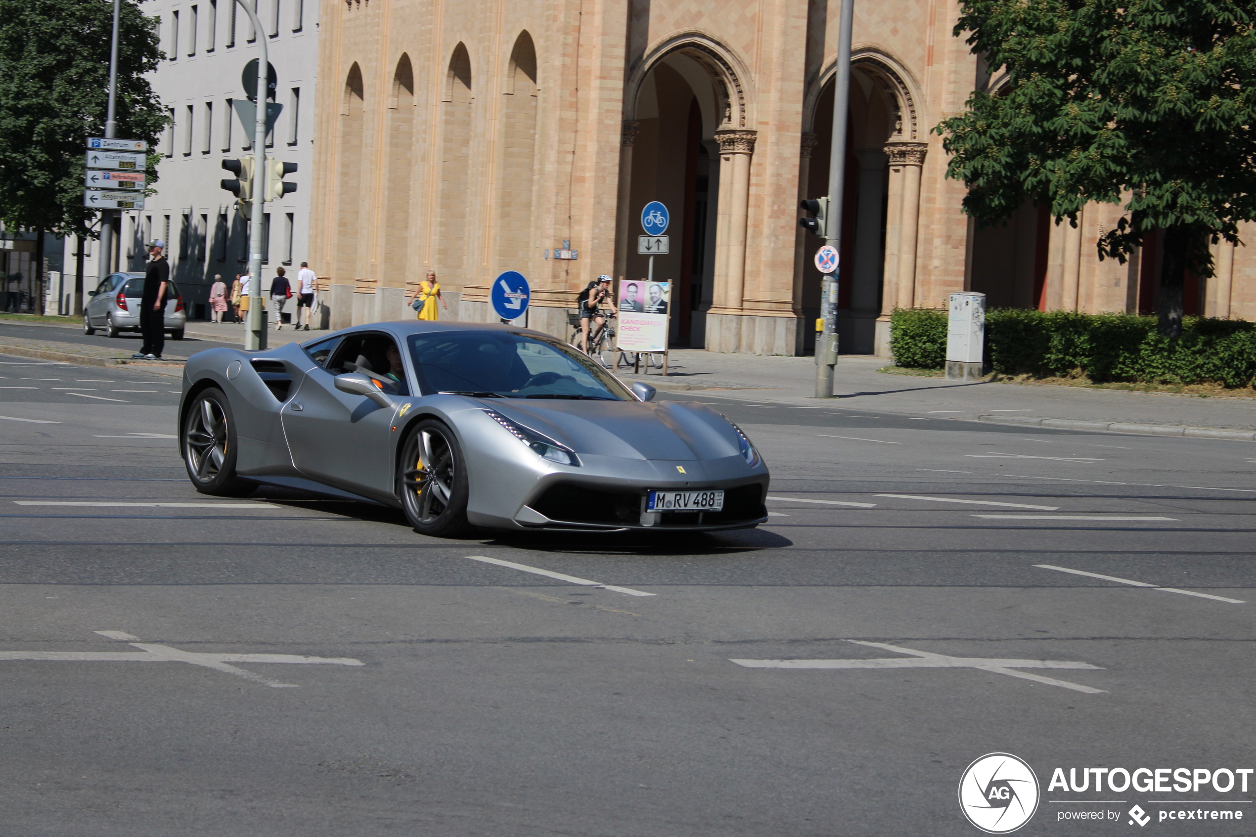 Ferrari 488 GTB