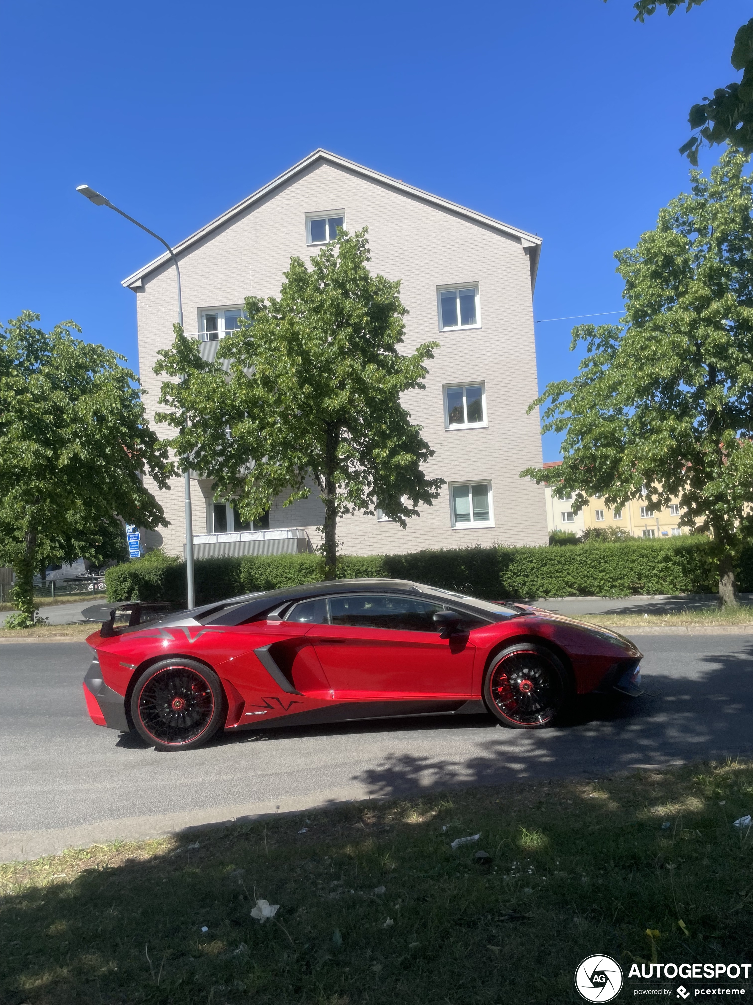 Lamborghini Aventador LP750-4 SuperVeloce