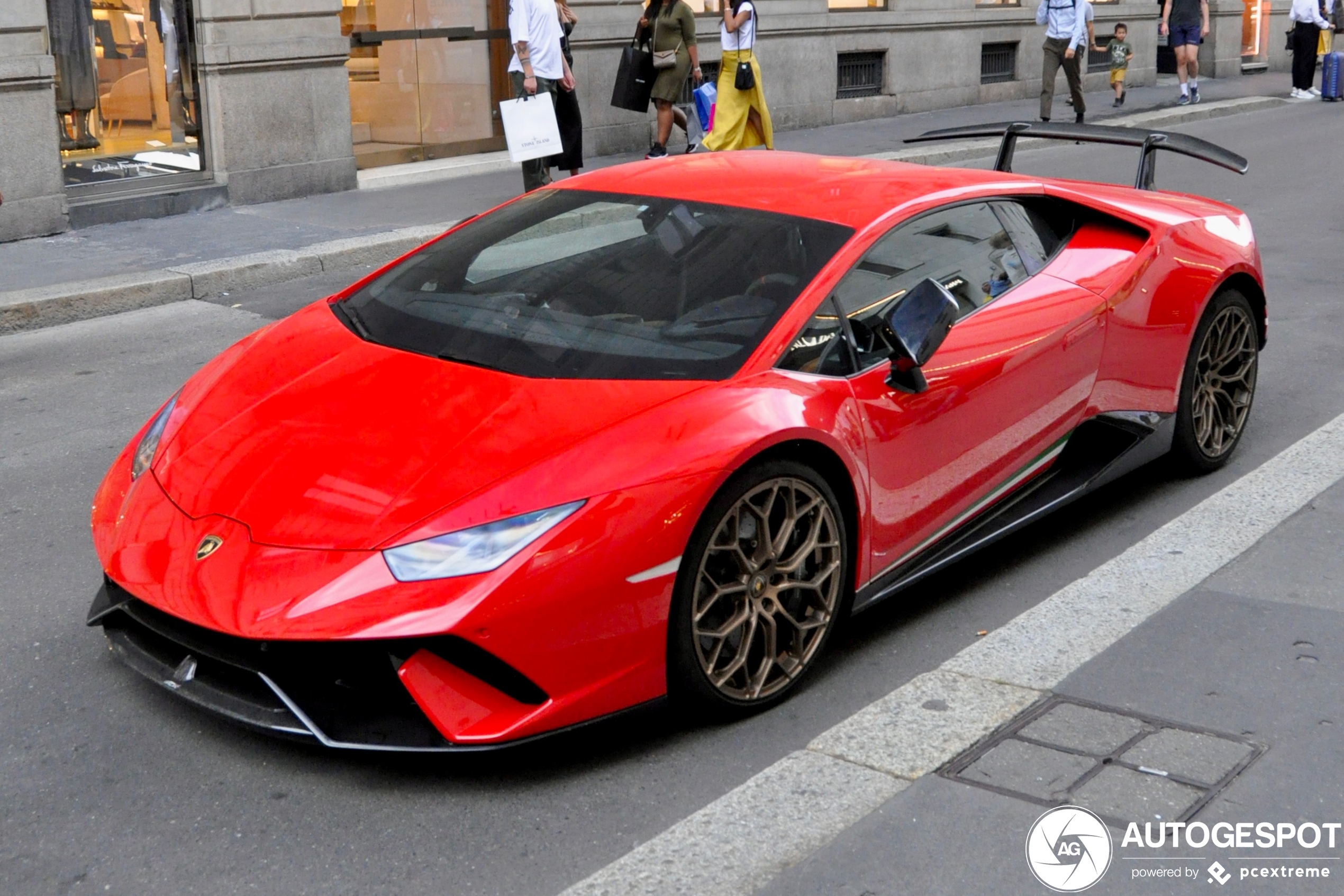 Lamborghini Huracán LP640-4 Performante