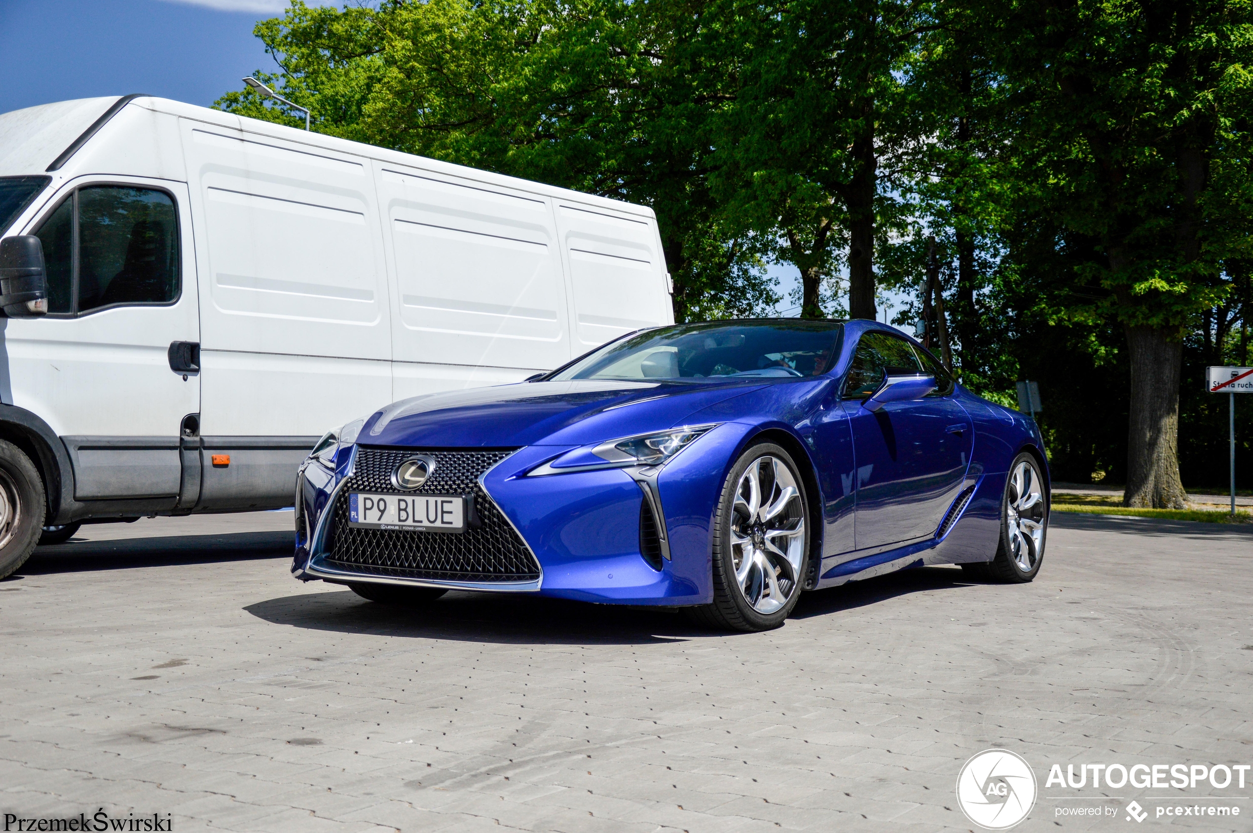 Lexus LC 500 Structural Blue Edition