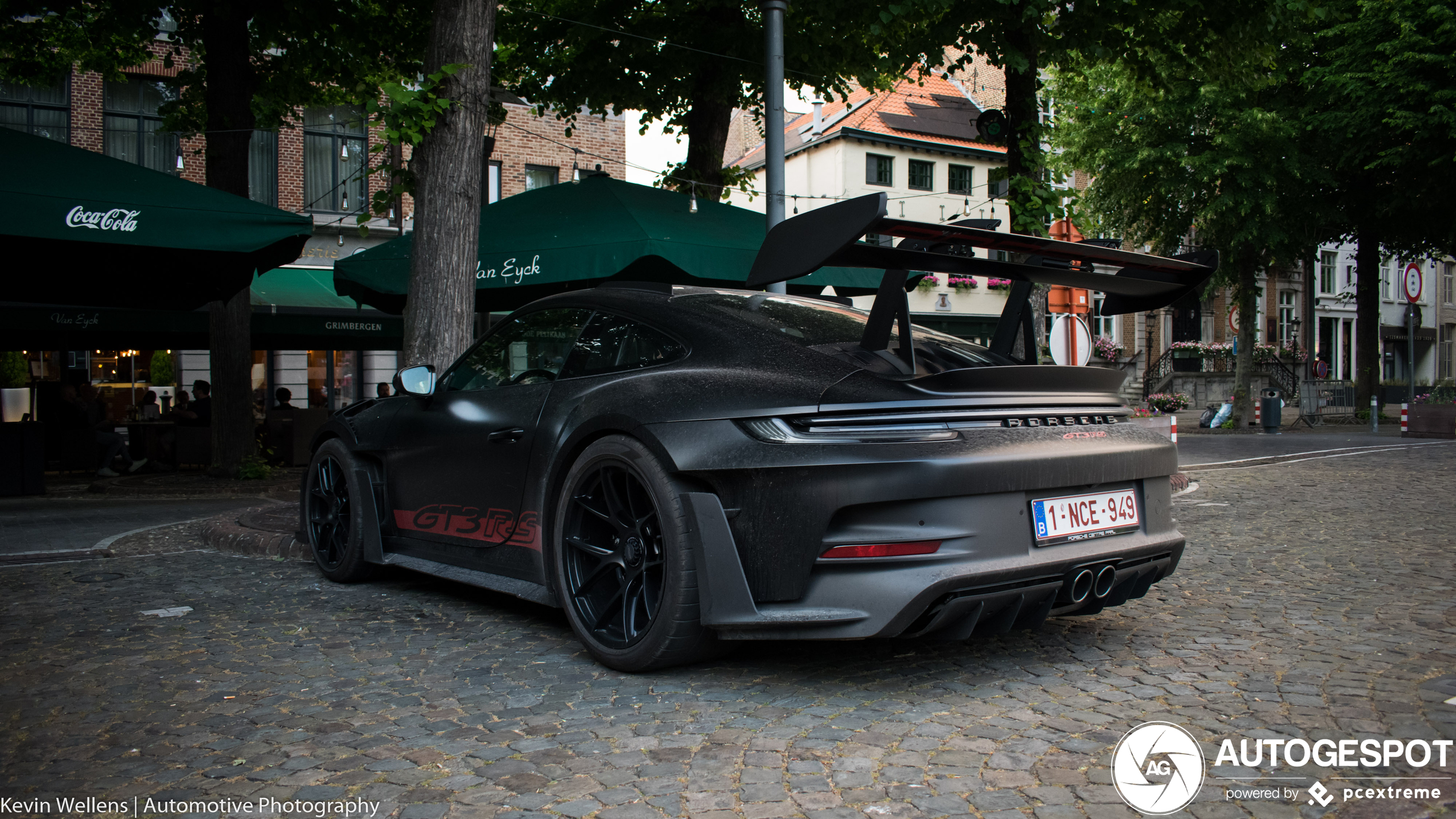 Porsche 992 GT3 RS Weissach Package